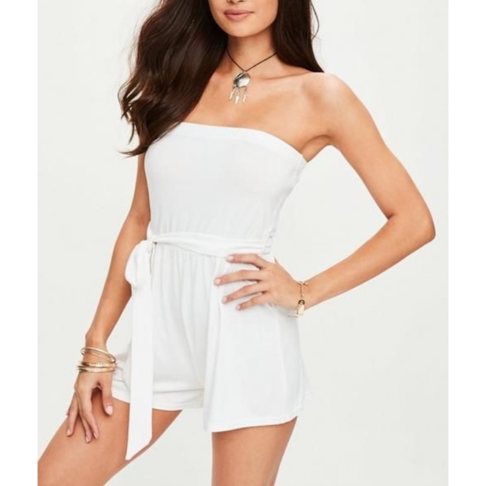 NEVER WORN White Romper Size Small